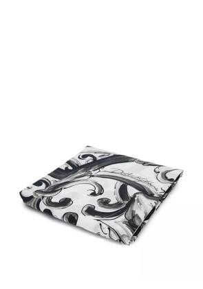 Dolce & Gabbana baroque-print beach towel - Black