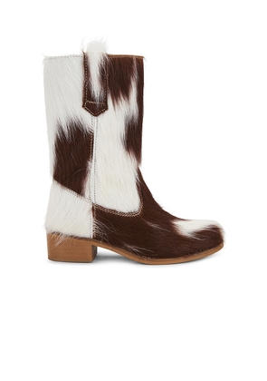 Dico Copenhagen Julia Fur Gaucho Boot in Brown. Size 36. Also in 37, 38, 39, 40, 41.