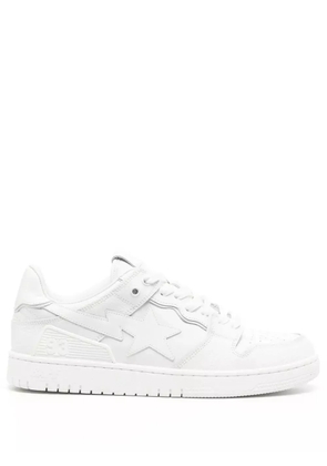 A BATHING APE® star-patch lace-up sneakers - White