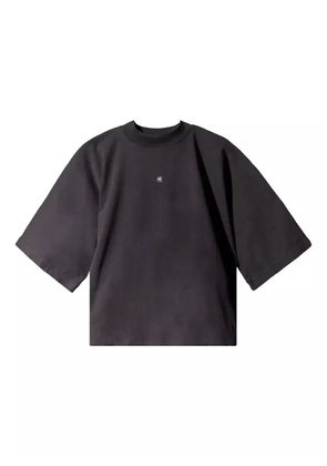 YEEZY GAP ENGINEERED BY BALENCIAGA logo-detail cropped T-shirt - Black