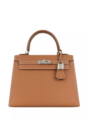 Hermès Pre-Owned 2025 Kelly Sellier 25 Verso Madame palladium-hardware handbag - Brown