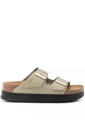 Birkenstock Arizona leather platform sandals - Neutrals