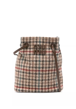 Miu Miu checked logo-appliqué cross body bag - Brown