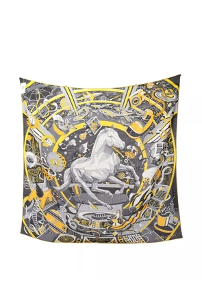 Hermès Pre-Owned 2020s Faubourg of Dreams scarf - Grey