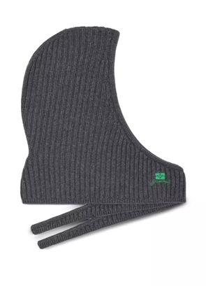 GANNI ribbed-knit balaclava - Grey