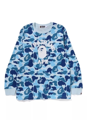 A BATHING APE® camouflage-print long sleeve T-shirt - Blue