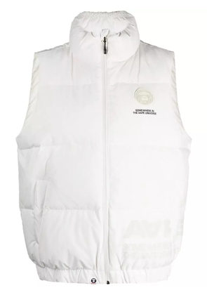 AAPE BY *A BATHING APE® logo-patch puffer gilet - White