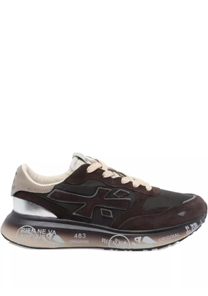 Premiata Laury logo-appliqué sneakers - Brown