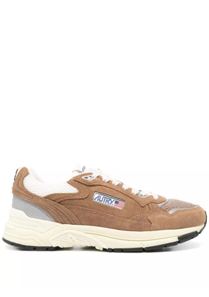 Autry Hyperway sneakers - Brown