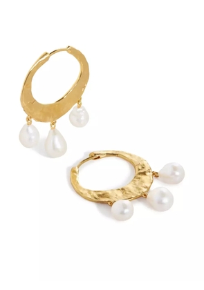 Monica Vinader Capri Baroque Pearl medium hoop earrings - Gold