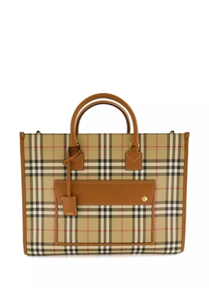 Burberry medium Freya tote bag - Brown
