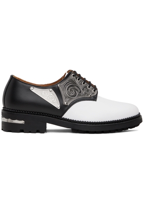 Toga Virilis Black & White Metal Plate Oxfords
