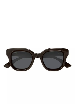 Gucci Eyewear square-frame sunglasses - S004