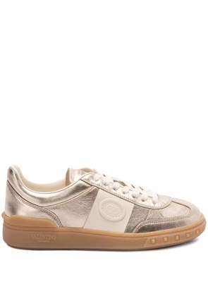 Valentino Garavani Upvillage sneakers - Gold