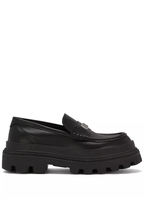 Dolce & Gabbana logo-plaque leather loafers - Black