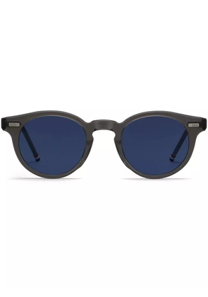 Thom Browne Eyewear pantos-frame sunglasses - Grey