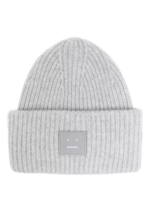Acne Studios logo-appliqué wool beanie - Grey
