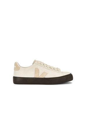 Veja Campo Bold Sneaker in Beige. Size 35. Also in 36, 37, 38, 39, 40, 41.