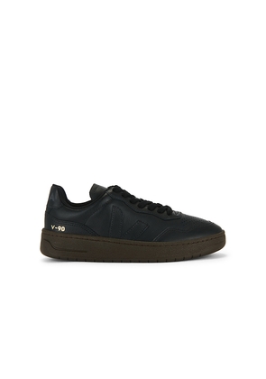 Veja V-90 Sneaker in Black. Size 35. Also in 36, 37, 38, 39, 40, 41.