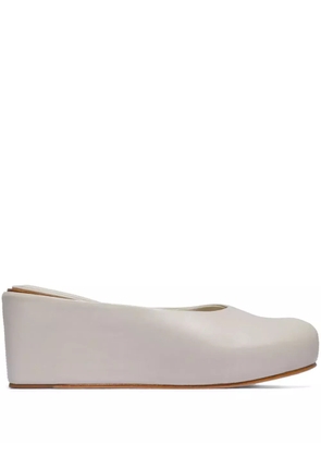 Bernardo Bernardo 1946 76mm Vivi leather mules - Grey