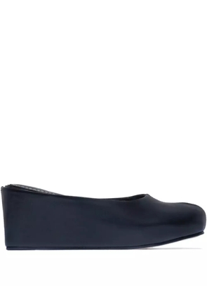 Bernardo Bernardo 1946 76mm Vivi wedge platform mules - Black