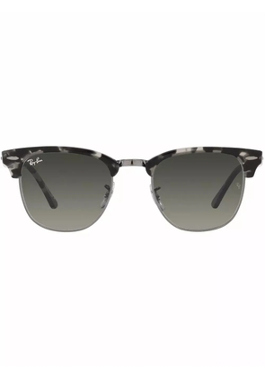 Ray-Ban Clubmaster D-frame sunglasses - Grey
