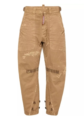 DSQUARED2 distressed straight-leg trousers - Brown