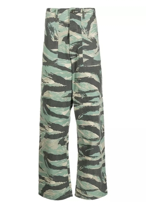 Maharishi camouflage-print straight-leg trousers - Green