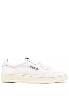 Autry Medalist Low 'Goat/White' sneakers