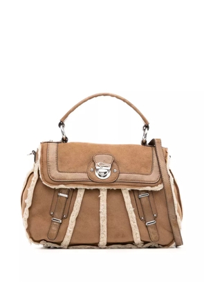 GUESS USA suede-effect logo-plaque tote bag - Brown