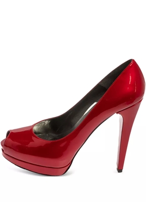 Stuart Weitzman pre-owned 130mm patent leather peep-toe pumps - Red