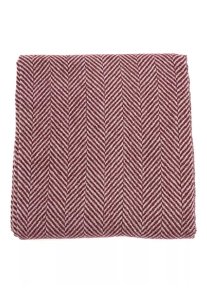 Brunello Cucinelli herringbone-pattern cashmere scarf - Red