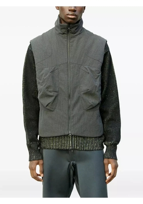 GR10K zip-fastening gilet - Grey