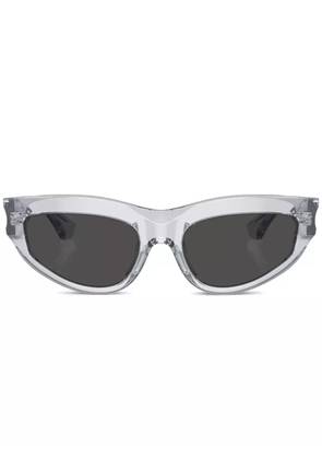 Burberry Eyewear transparent cat-eye sunglasses - Grey
