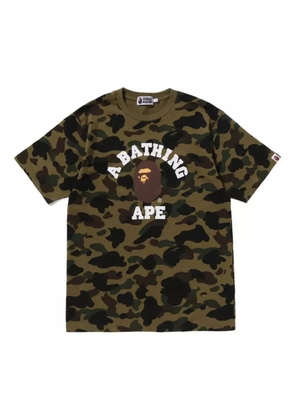 A BATHING APE® camouflage logo T-shirt - Green