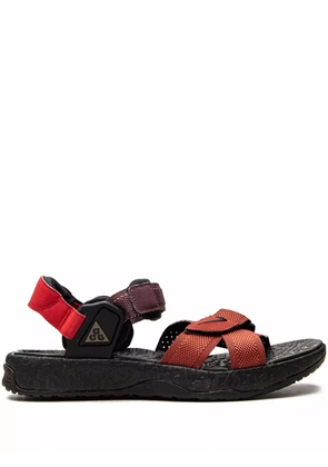 Nike ACG Air Deschutz 'Redstone' sandals