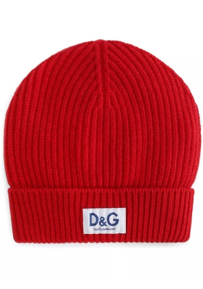 Dolce & Gabbana logo-patch ribbed-knit beanie - Red