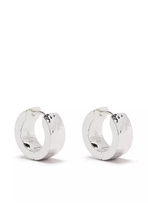 DOWER AND HALL chubby nomad huggie hoops - Silver