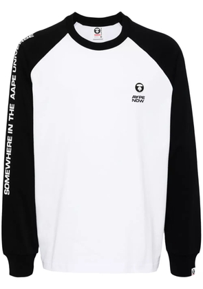 AAPE BY *A BATHING APE® logo-patched raglan-sleeved T-shirt - White