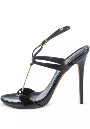 Alexander McQueen Pre-Owned patent leather t-strap sandals - Black