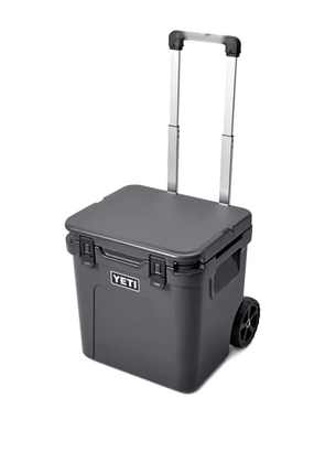 YETI Roadie wheeled cool box - Black