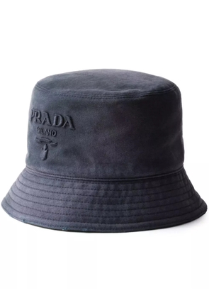 Prada logo embroidered bucket hat - Blue