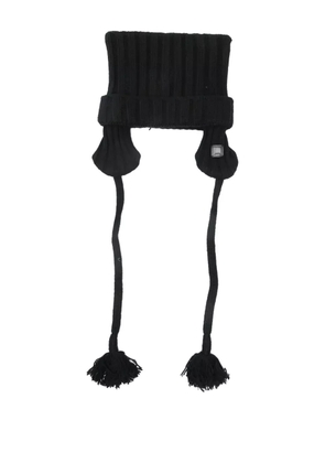 Juun.J tassel-detail beanie - Black