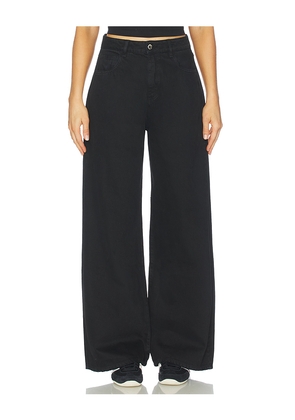 Icon Denim Debby Wide Leg Jeans. Size 23. Also in 24, 25, 26, 27, 28, 29, 30, 31, 32.