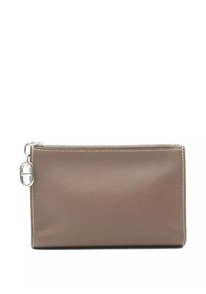 Hermès Pre-Owned 2025 Ungo PM Chaîne d'Ancre pouch - Neutrals