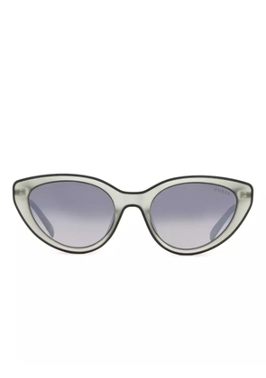 GUESS EYEWEAR cat-eye sunglasses - Grey