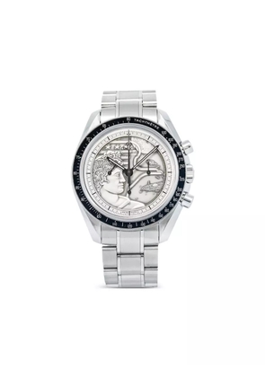 OMEGA pre-owned Speedmaster Professional Moonwatch Apollo XVII 42mm - Silver