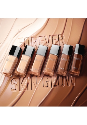 Dior Dior Forever Skin Glow Foundation - 2W