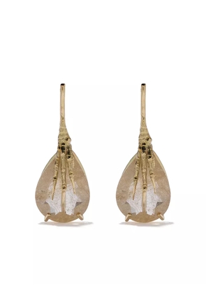 Wouters & Hendrix Gold 18kt claw rutilated quartz earrings