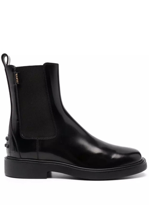 Tod's logo-tag boots - Black